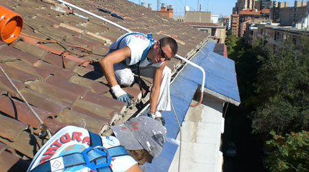 Impermeabilizaciones en Zaragoza y reparación de tejados.